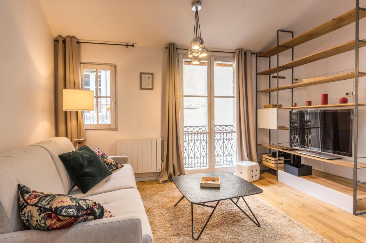 La Parenthese Roucher Montpellier - Duplex Climatise T2 Coeur Ecusson Meuble Toursime 3 Etoiles Exterior photo