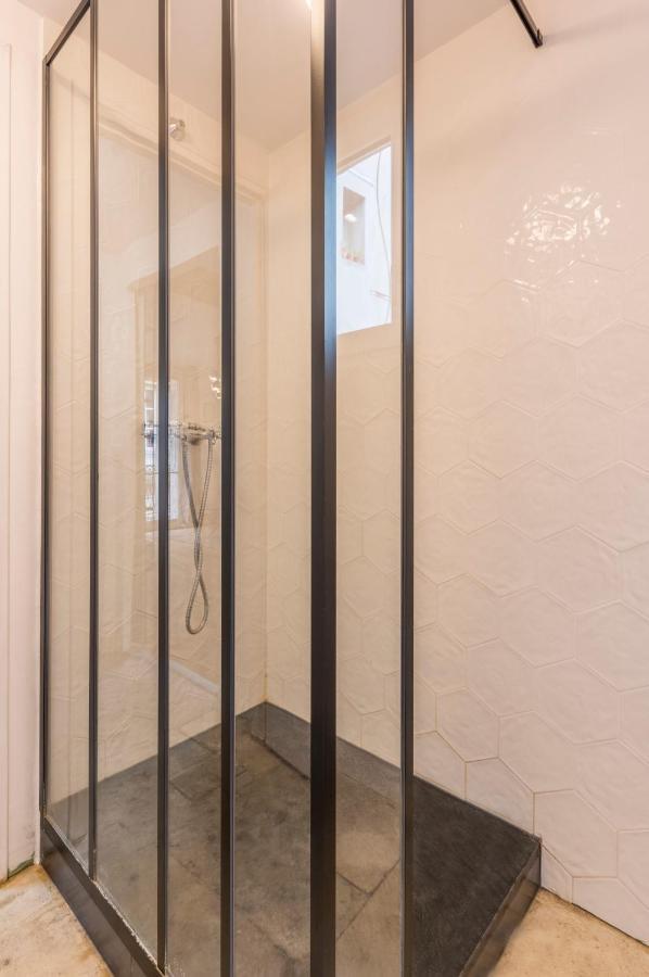 La Parenthese Roucher Montpellier - Duplex Climatise T2 Coeur Ecusson Meuble Toursime 3 Etoiles Exterior photo